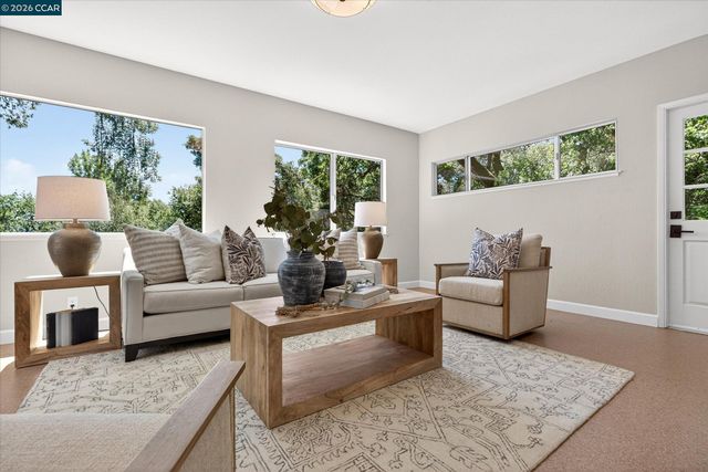 43 Monte Vista Rd, Orinda, CA 94563