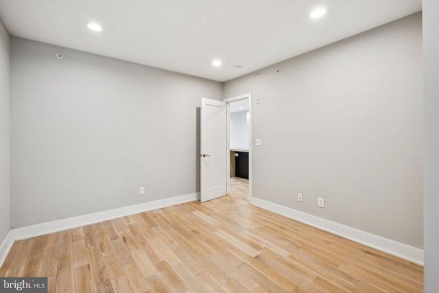 1516 GREEN ST, Philadelphia, PA 19130