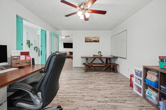 5003 Meadow Lark Lane, Dickinson, TX 77539