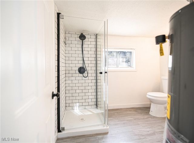 6909 Elton Avenue, Cleveland, OH 44102