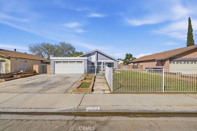 44727 Benald Street, Lancaster, CA 93535