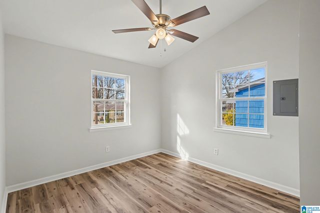 1725 3RD PLACE SW, Birmingham, AL 35211