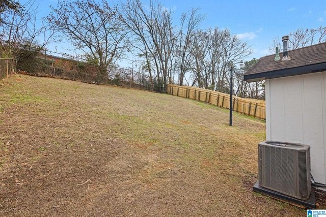 1725 3RD PLACE SW, Birmingham, AL 35211