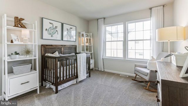 17 N 10TH ST, Del Haven, NJ 08251