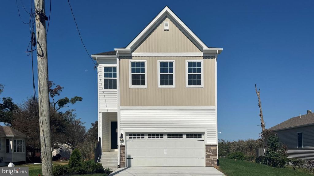 17 N 10TH ST, Del Haven, NJ 08251