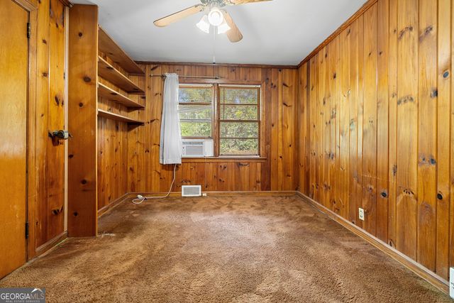 2592 Woodridge Drive, Decatur, GA 30033