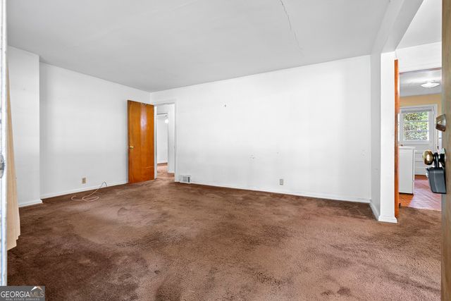 2592 Woodridge Drive, Decatur, GA 30033