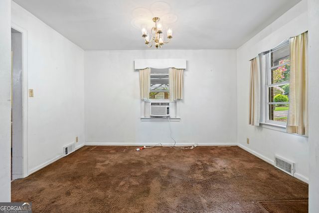 2592 Woodridge Drive, Decatur, GA 30033