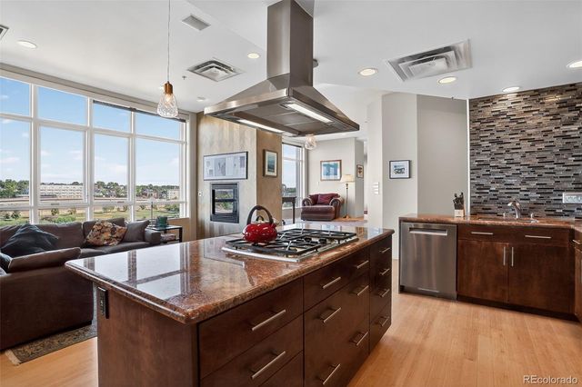 2000 Little Raven Street 501, Denver, CO 80202