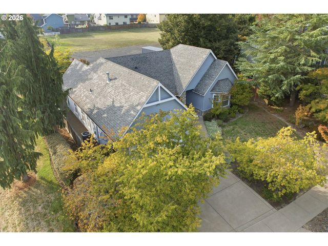 2415 N MAIN St, Newberg, OR 97132