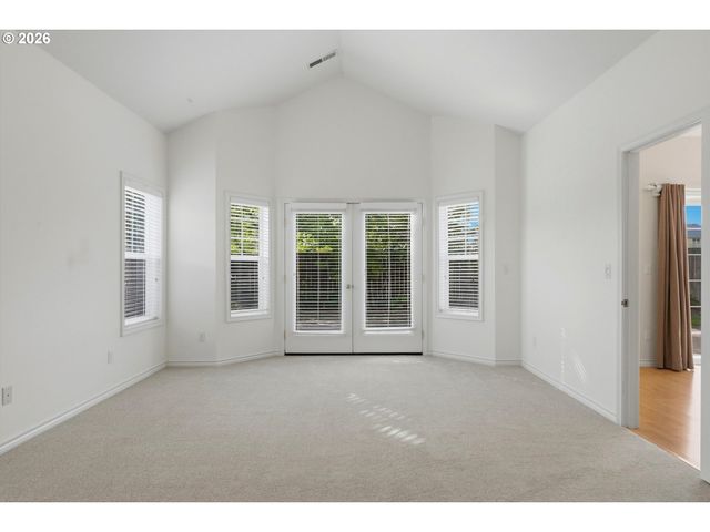 2415 N MAIN St, Newberg, OR 97132