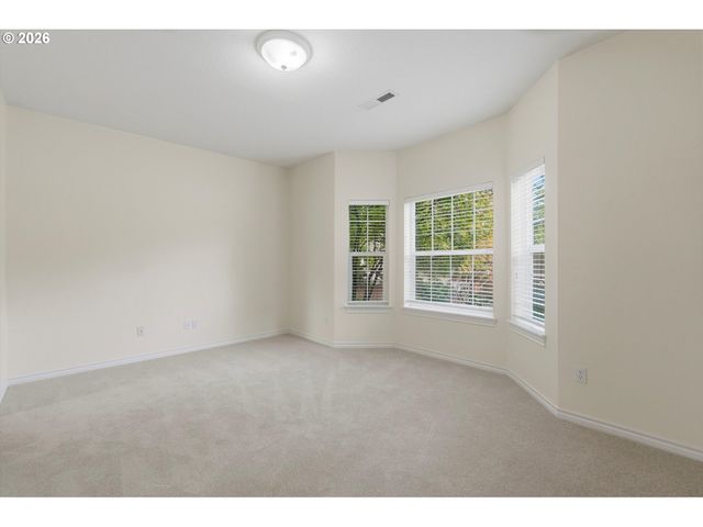 2415 N MAIN St, Newberg, OR 97132