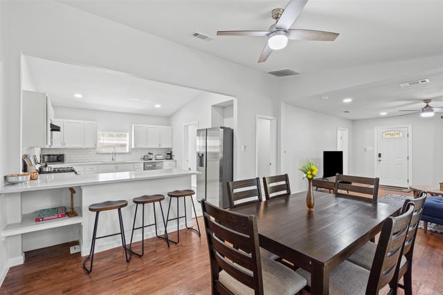 1130 W Bullock Street, Denison, TX 75020