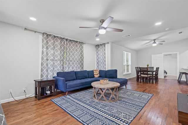 1130 W Bullock Street, Denison, TX 75020