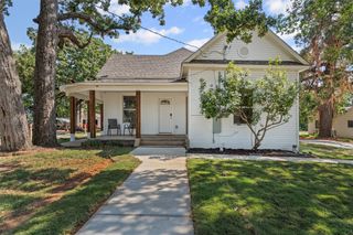 1130 W Bullock Street, Denison, TX 75020