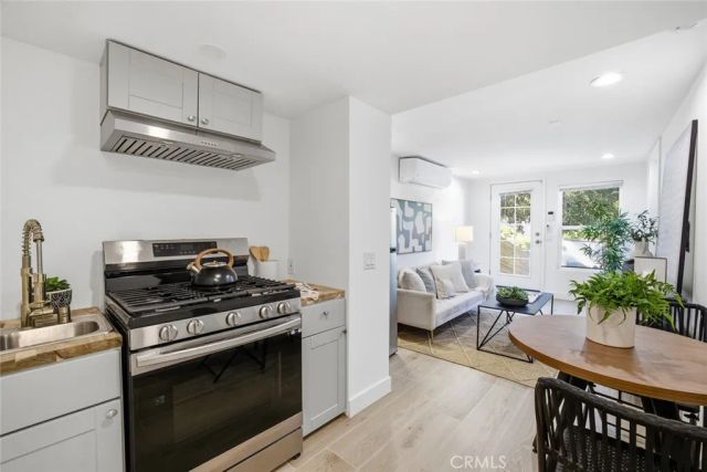 2491 Ivan Hill Terrace, Los Angeles, CA 90039