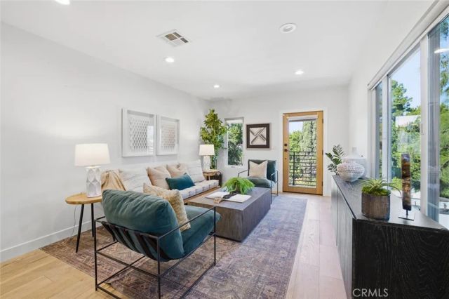 2491 Ivan Hill Terrace, Los Angeles, CA 90039