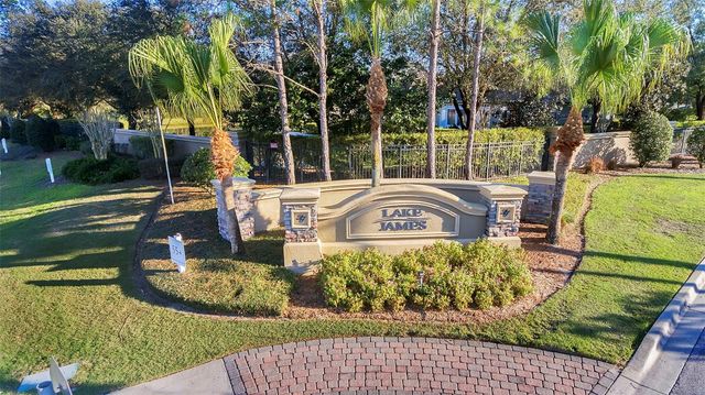 8107 LAKE JAMES BOULEVARD, Lakeland, FL 33810