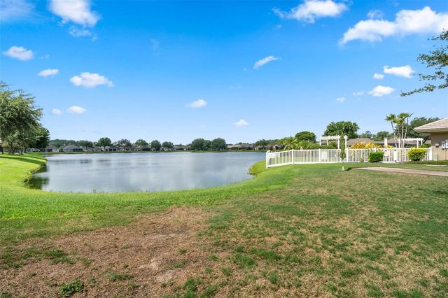 8107 LAKE JAMES BOULEVARD, Lakeland, FL 33810