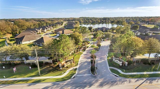 8107 LAKE JAMES BOULEVARD, Lakeland, FL 33810