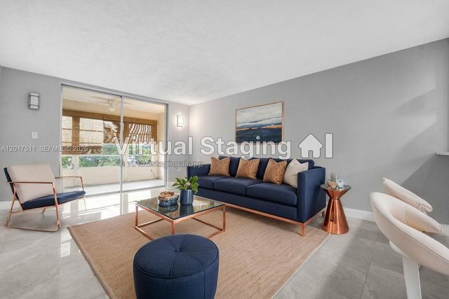 7100 NW 17th St 305, Plantation, FL 33313