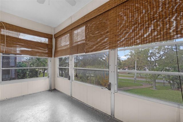 7100 NW 17th St 305, Plantation, FL 33313