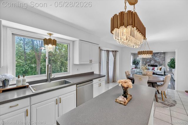 47222 Northgate Court, Canton Charter Township, MI 48188