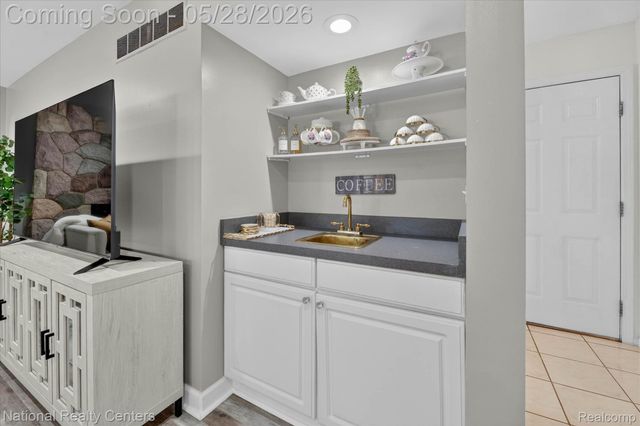 47222 Northgate Court, Canton Charter Township, MI 48188
