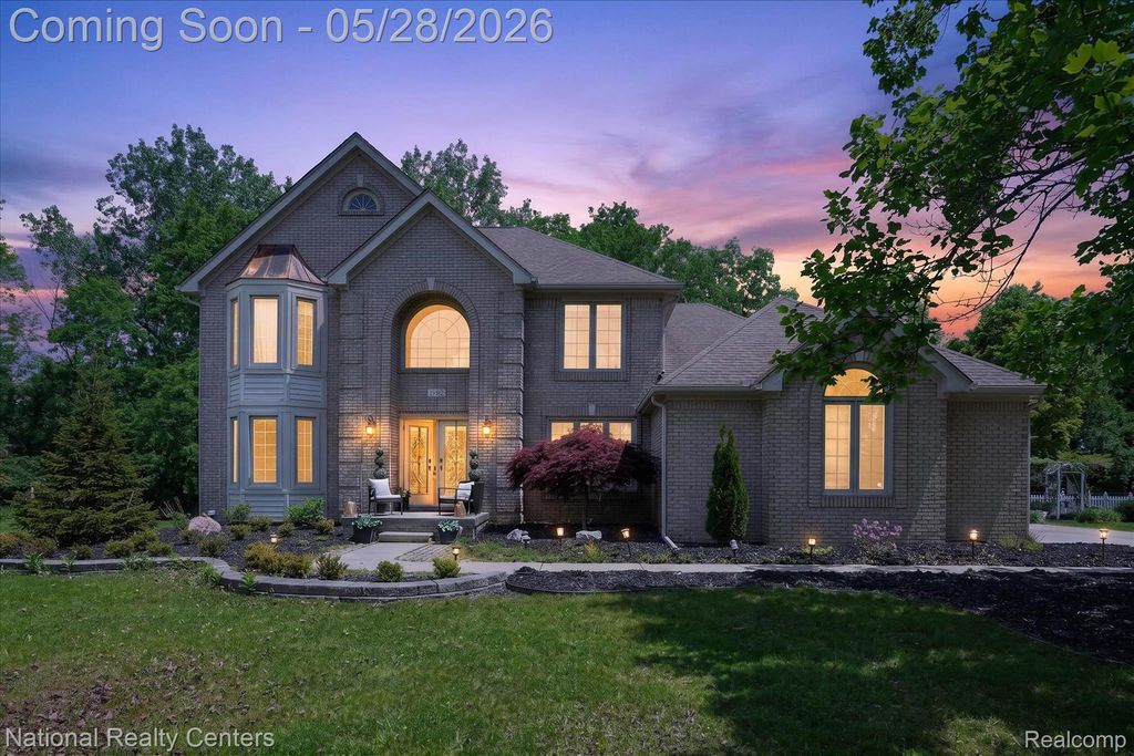 47222 Northgate Court, Canton Charter Township, MI 48188