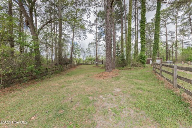 191 Sunset Road, Wallace, NC 28466