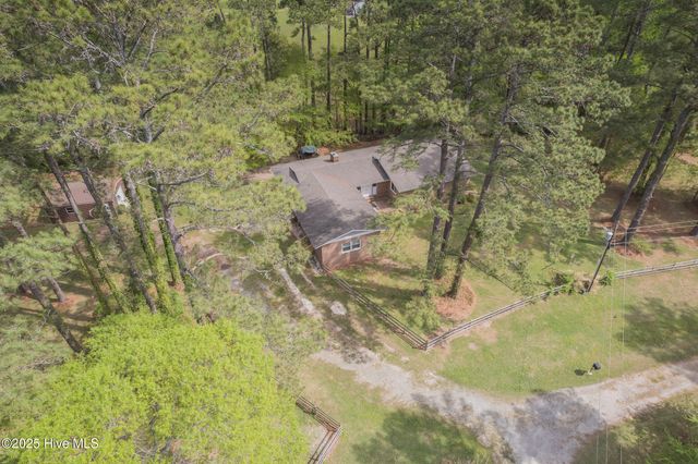 191 Sunset Road, Wallace, NC 28466