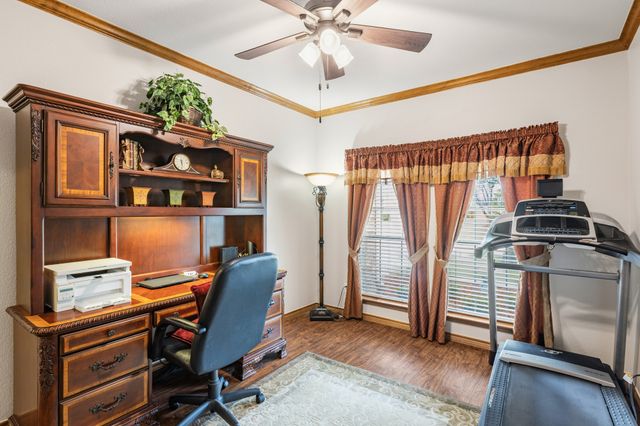 10802 Saint Annes Drive, Rowlett, TX 75089