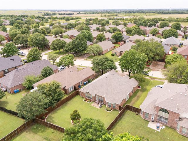 10802 Saint Annes Drive, Rowlett, TX 75089