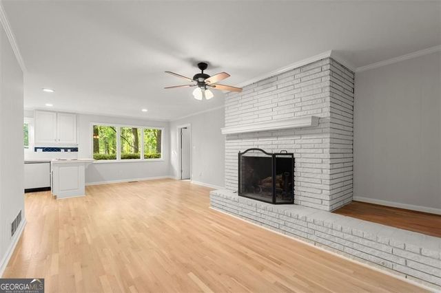 1096 Oxford Crescent NE, Atlanta, GA 30319