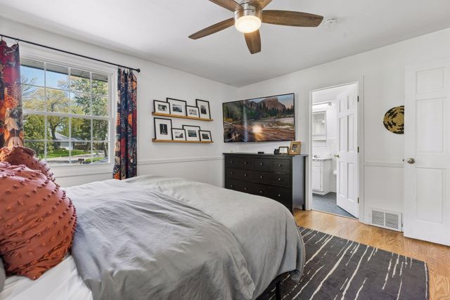 522 Shadyway Road, Wayzata, MN 55391