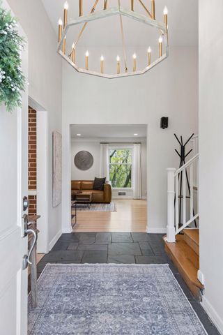 522 Shadyway Road, Wayzata, MN 55391