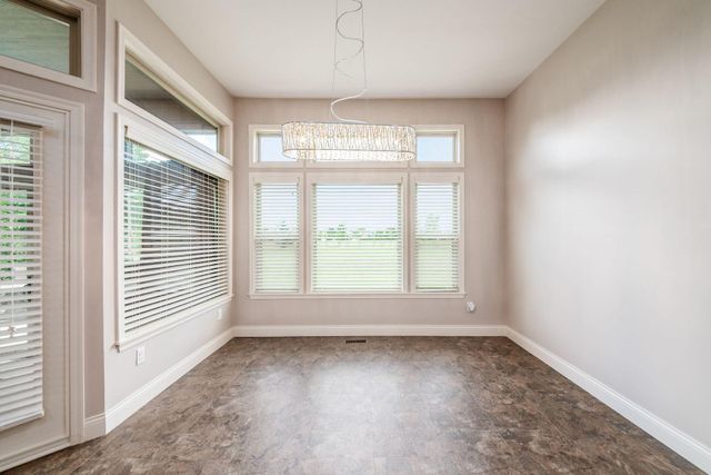886 Ballater Drive, Delaware, OH 43015