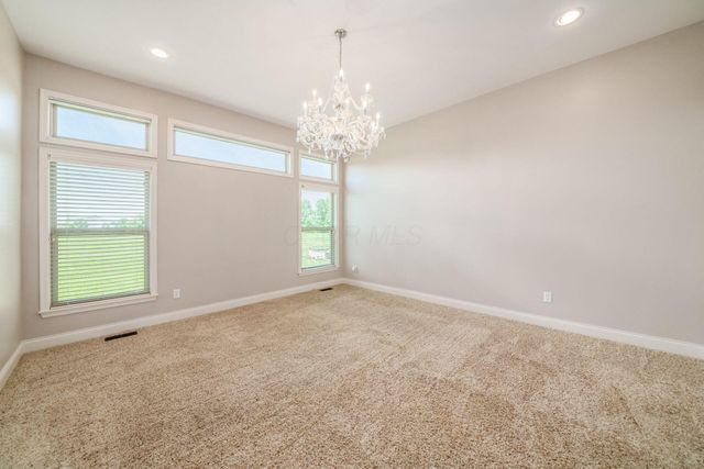 886 Ballater Drive, Delaware, OH 43015