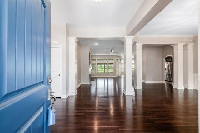 886 Ballater Drive, Delaware, OH 43015