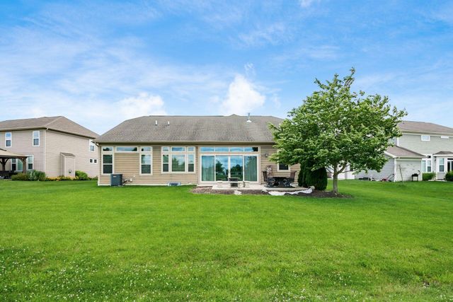 886 Ballater Drive, Delaware, OH 43015