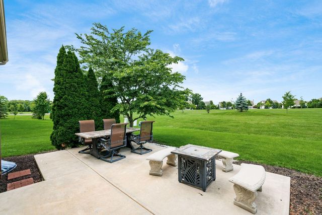 886 Ballater Drive, Delaware, OH 43015