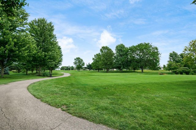 886 Ballater Drive, Delaware, OH 43015