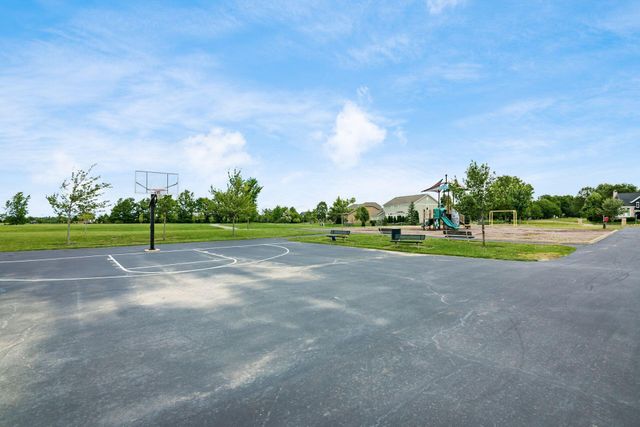 886 Ballater Drive, Delaware, OH 43015