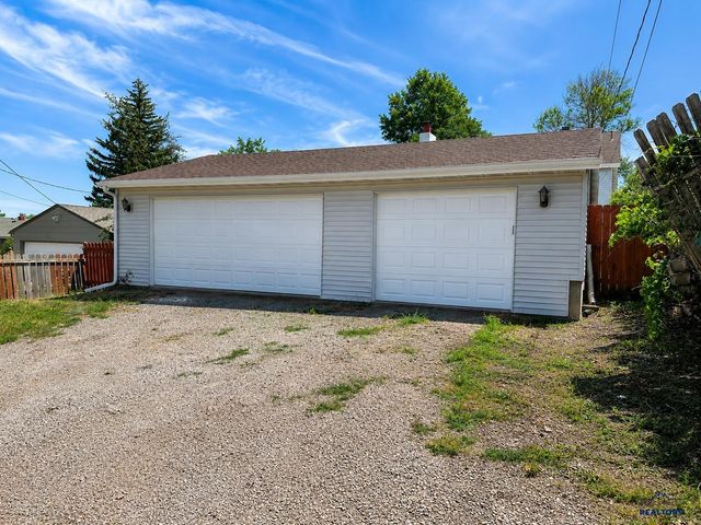 624 ST ANDREW, Rapid City, SD 57701