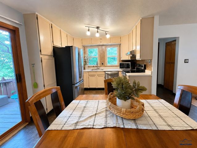 624 ST ANDREW, Rapid City, SD 57701
