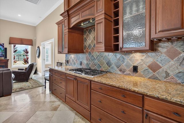 9427 EDDINGS ROAD, Odessa, FL 33556