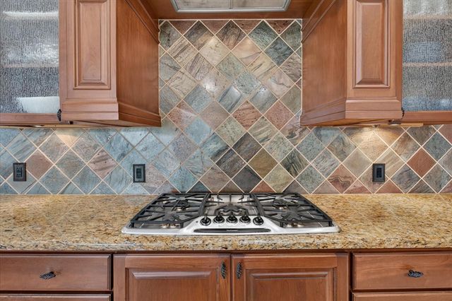 9427 EDDINGS ROAD, Odessa, FL 33556