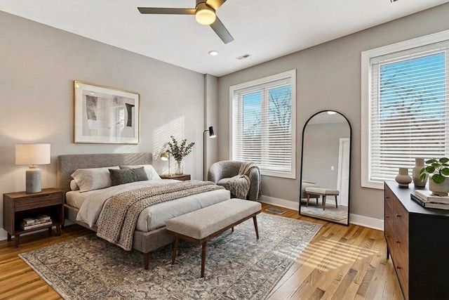 4101 S Drexel Avenue 302, Chicago, IL 60653