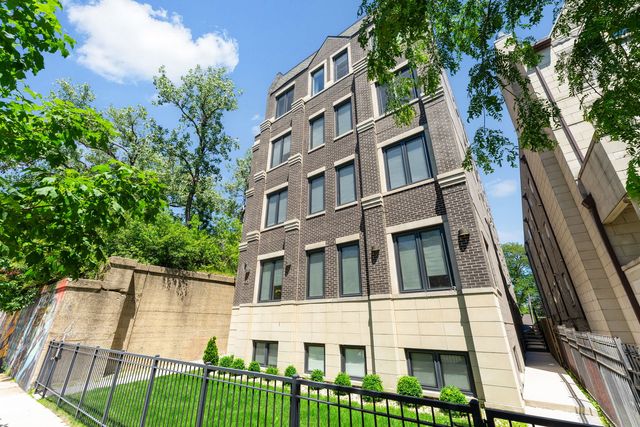 4101 S Drexel Avenue 302, Chicago, IL 60653