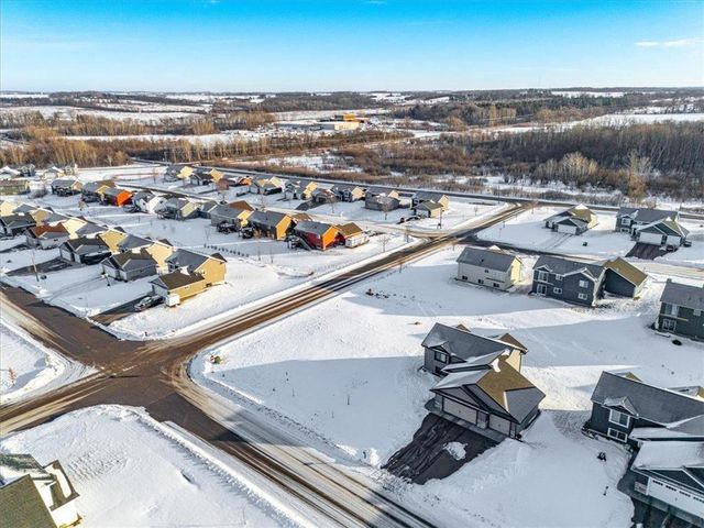 199 Wood Duck Lane, Baldwin, WI 54002